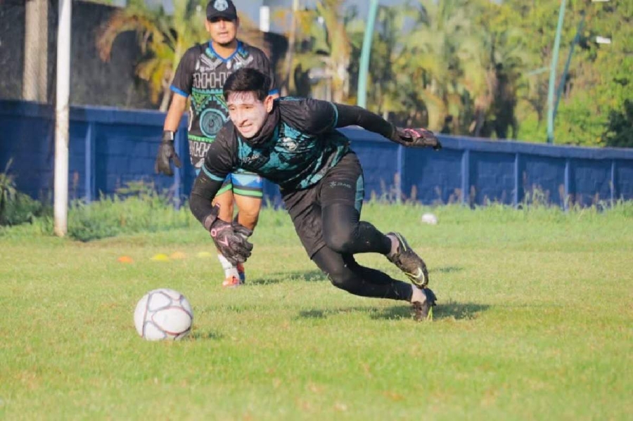 Se recupera Kefren Avilés de lesión 