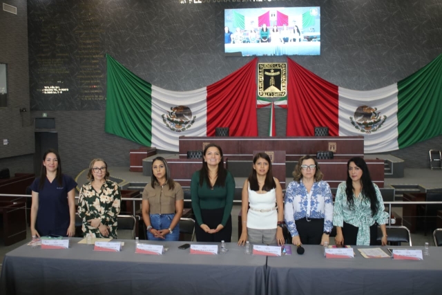 Promueve Congreso importancia de la salud integral femenina con el conversatorio &#039;La salud de la mujer: espacios de diálogo&#039;