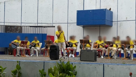 Durante la visita familiar, este domingo se celebró el día del padre en el Centro de Reinserción Social varonil de Atlacholoaya. 