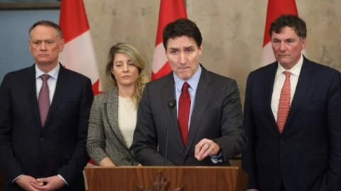 Canadá impone aranceles del 25% en respuesta a tarifas de Estados Unidos