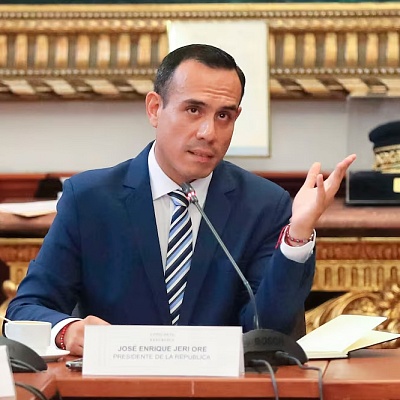 Congreso de Perú destituye a presidente interino José Jerí